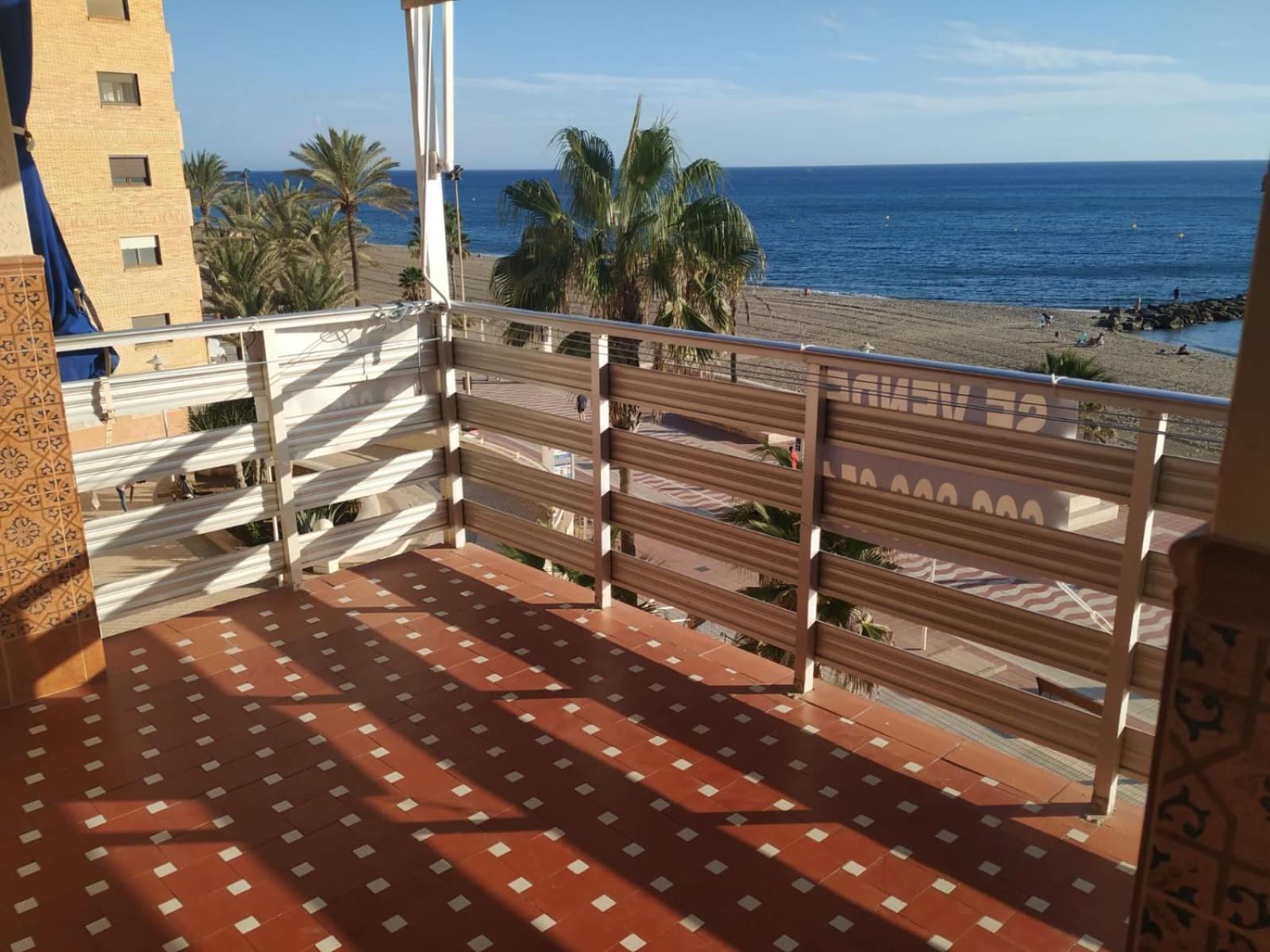 Apartamento 1ª Linea De Mar Almería Esterno foto